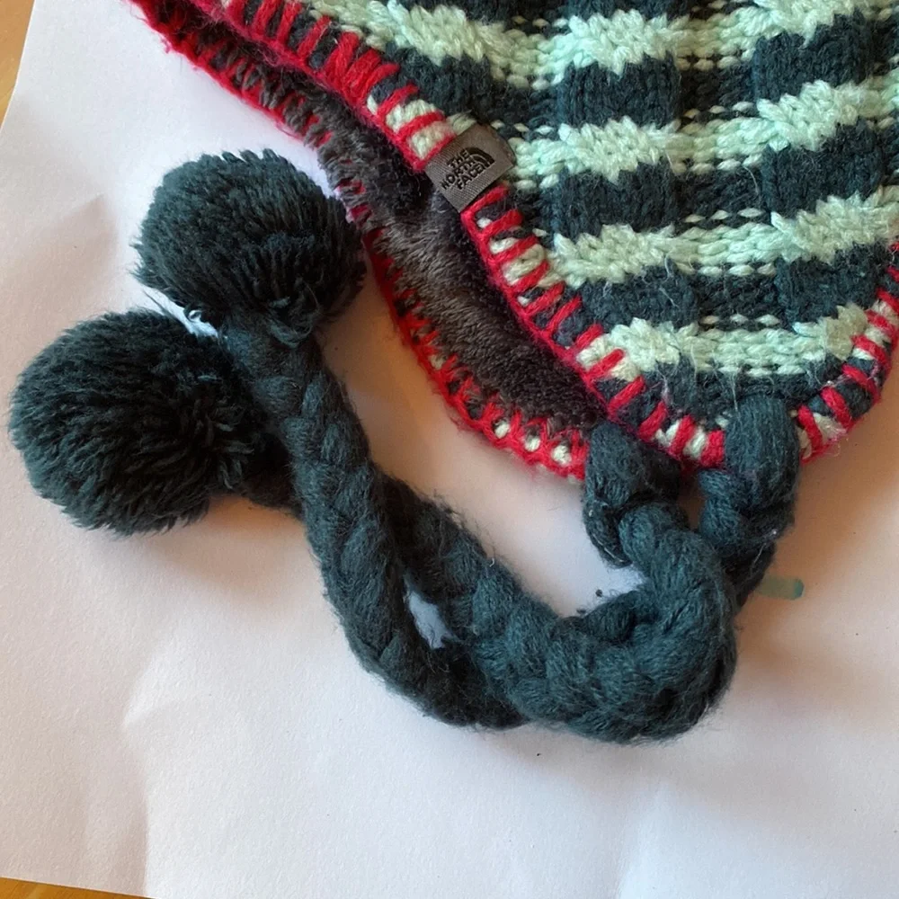 North Face Hat - Picture 5 of 7